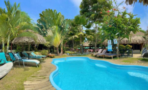 Bikini Hotel & Pool